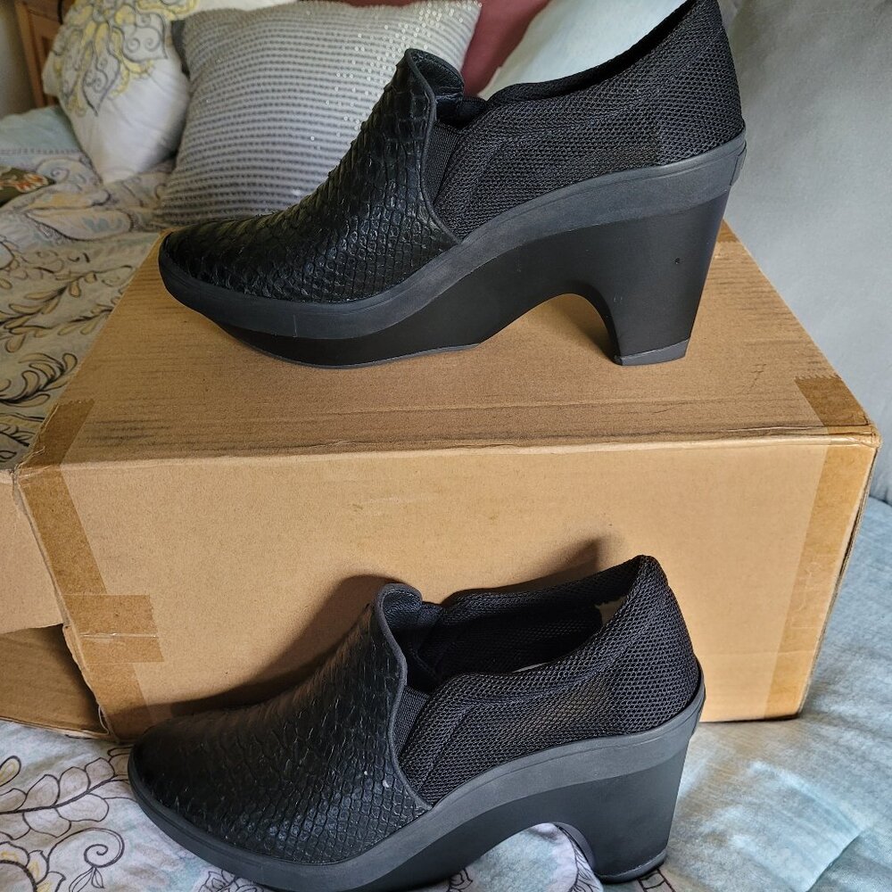 Y-3 YEEZY ADIDAS YAMAMOTO NEW  SIZE 9 WOMENS SPORT CLOG